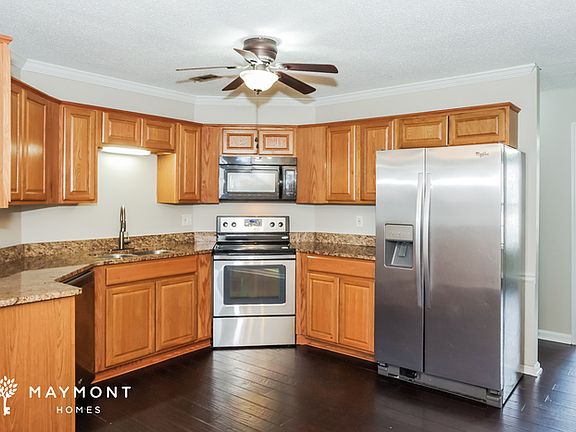 5th image of 145 Whisperwood Ln