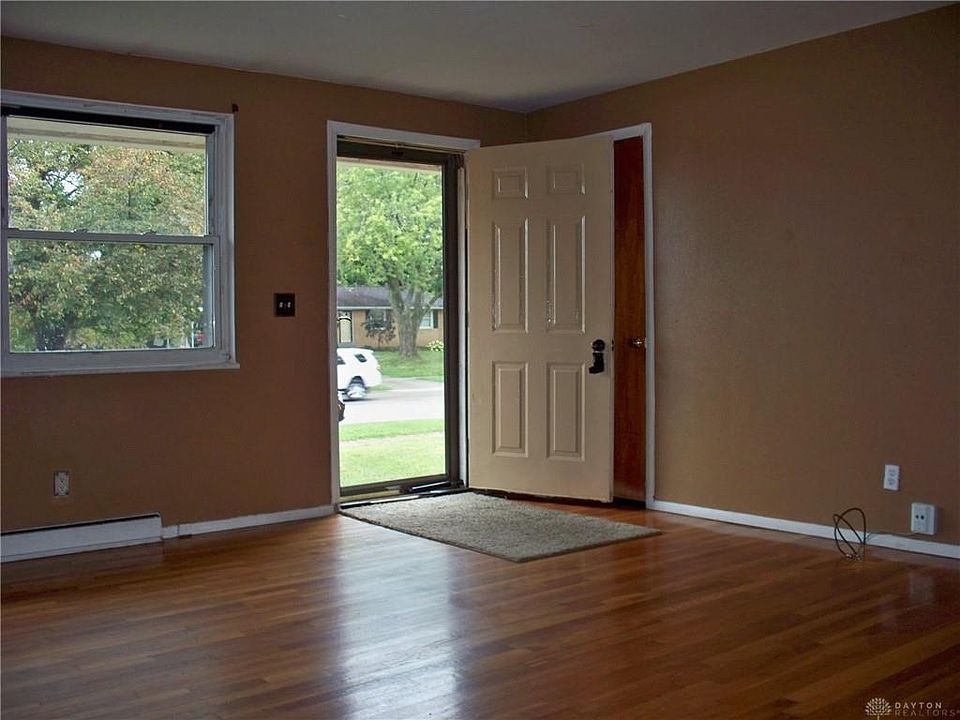 1st image of 851 Pool Ave