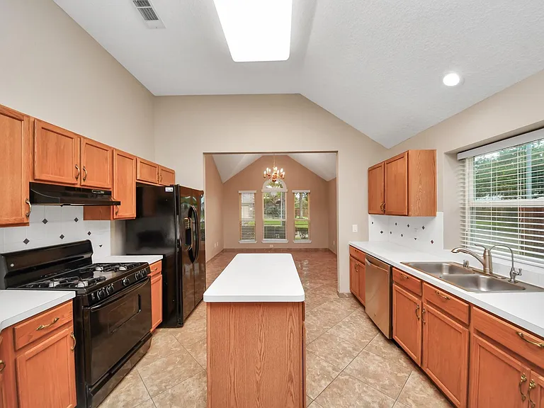 3003 Silver Spur Dr — Photo 16
