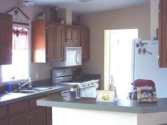 2nd image of 1000 Seaport Dr