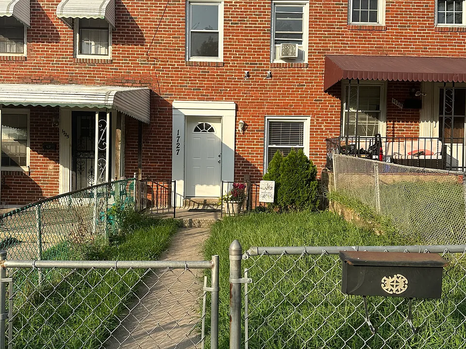 1727 Letitia Ave