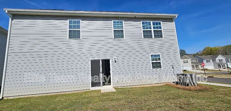 1615 Cannonball Ln — Photo 31