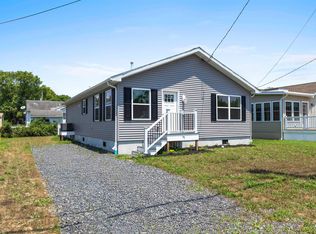 108 Sunray Beach Rd, Del Haven, NJ 08251