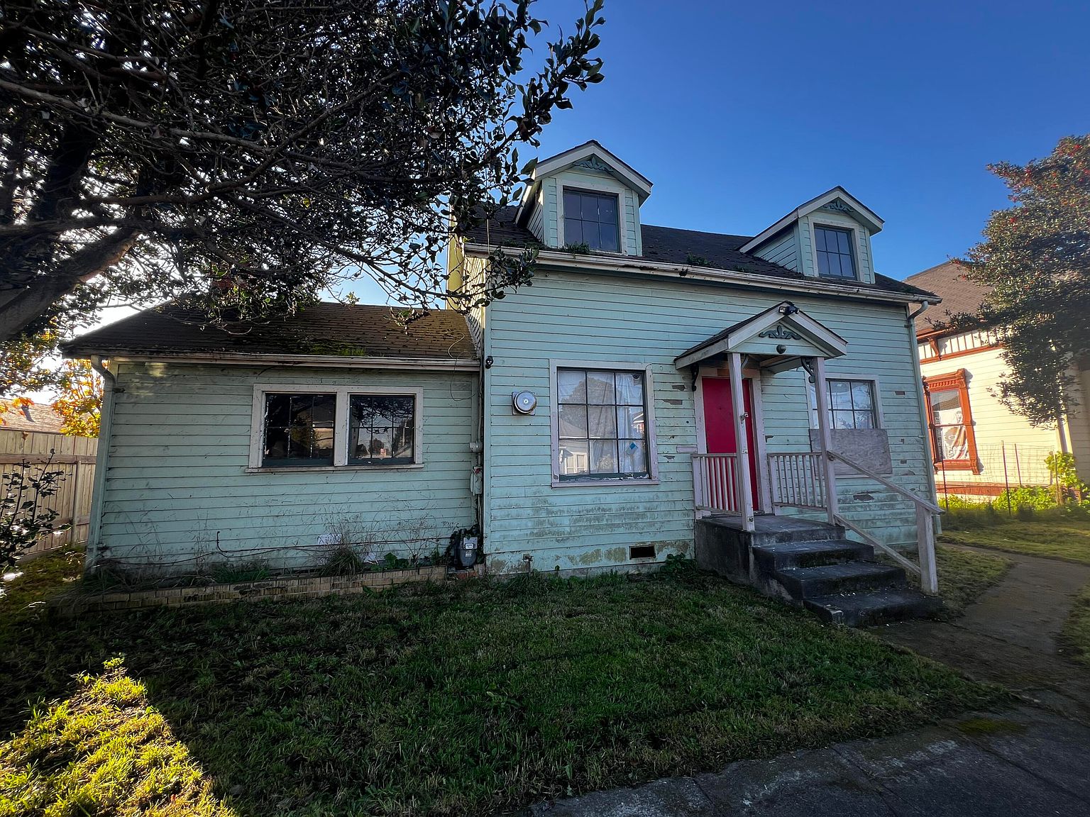 124 w washington #b eureka ca 95501