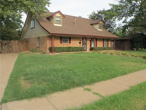 2nd image of 802 Beacon Hill Dr
