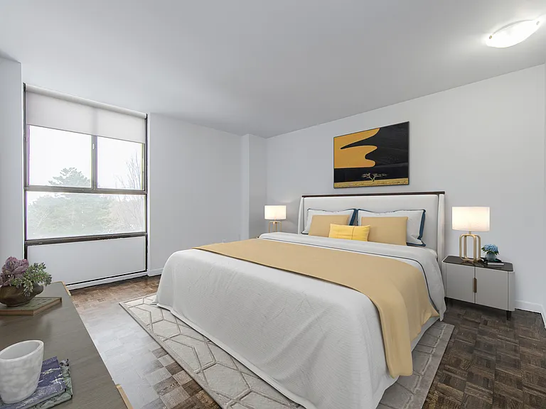 333 Simcoe St N — Photo 7