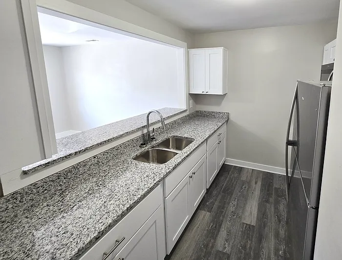1 bed, 1.0 bath, $1,195 — Photo 4