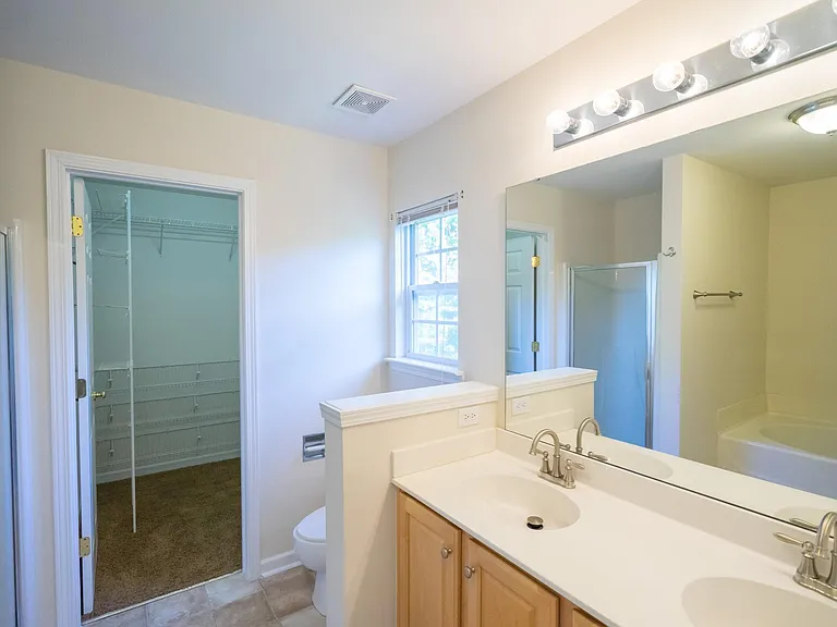 9307 Winston Hall Ct — Photo 16