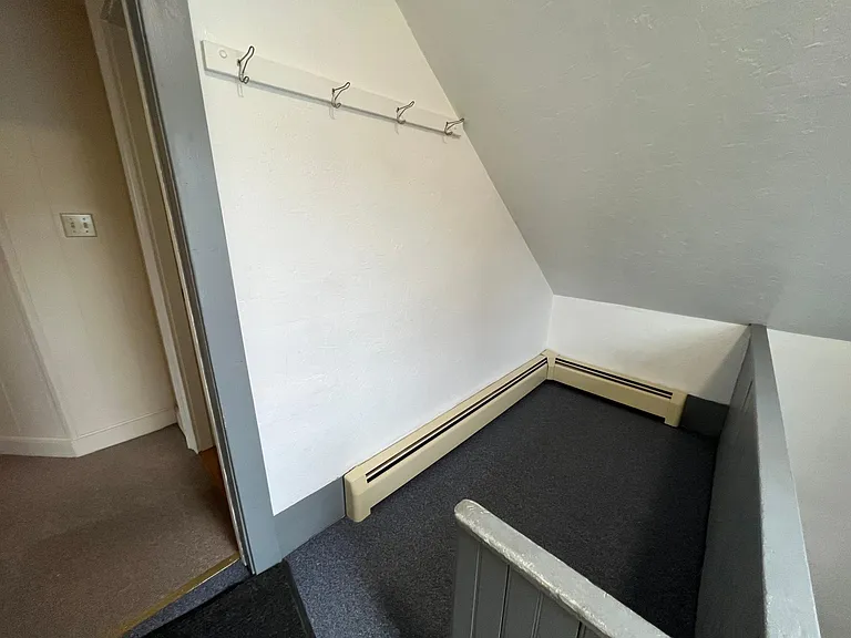 16 Home St #3 — Photo 8