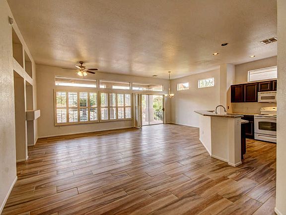 2nd image of 2229 E Sausalito Trl