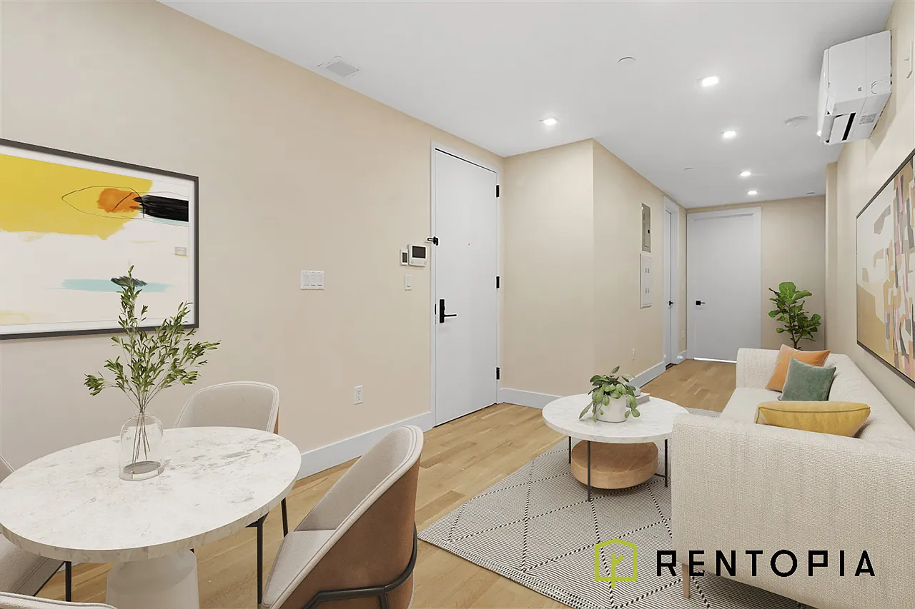 302 Graham Avenue — Photo 4