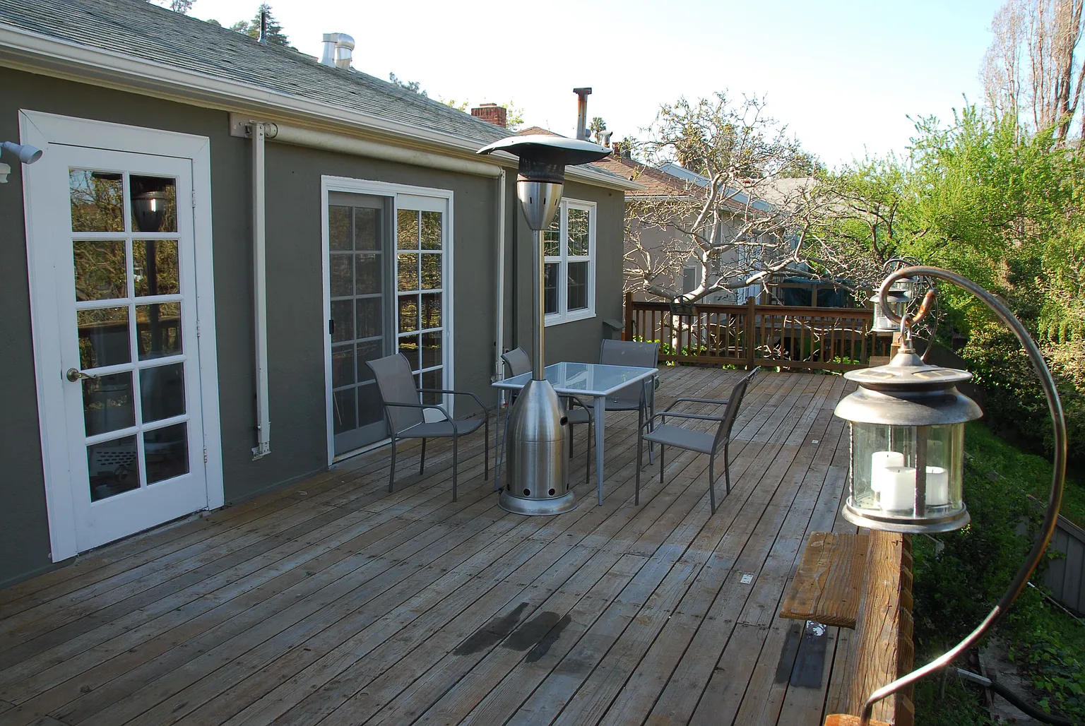 161 Vine St photo 1