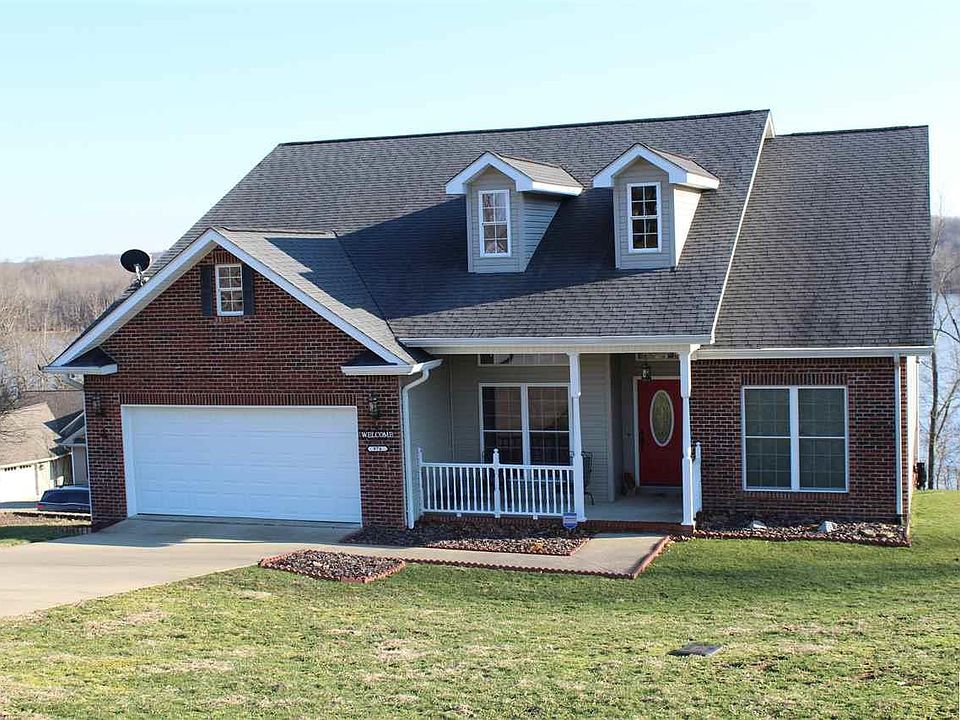 1st image of 976 Rose Ln