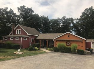 30 Harris Rd, Smithfield, RI 02917