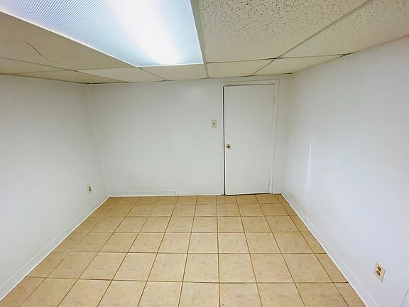3rd image of 108-26 171st Pl #Basement
