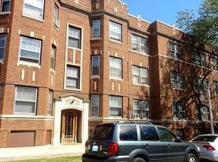 1108 W Rosemont Ave #1, Chicago, IL 60660