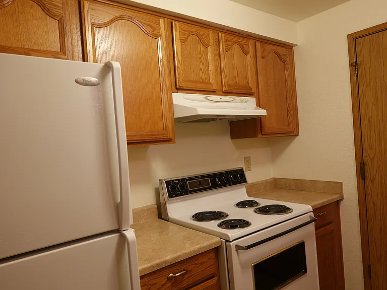 9114 44th Dr NE #1 — Photo 5
