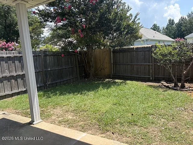 13542 Laurel Oaks Ln — Photo 23