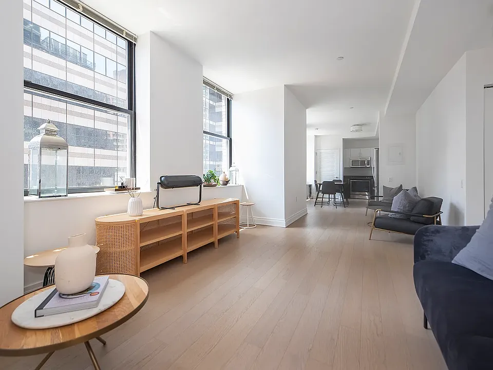 70 Pine St #2709