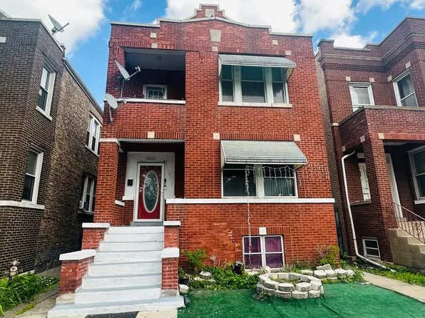 4233 S California Ave, Chicago, IL 60632