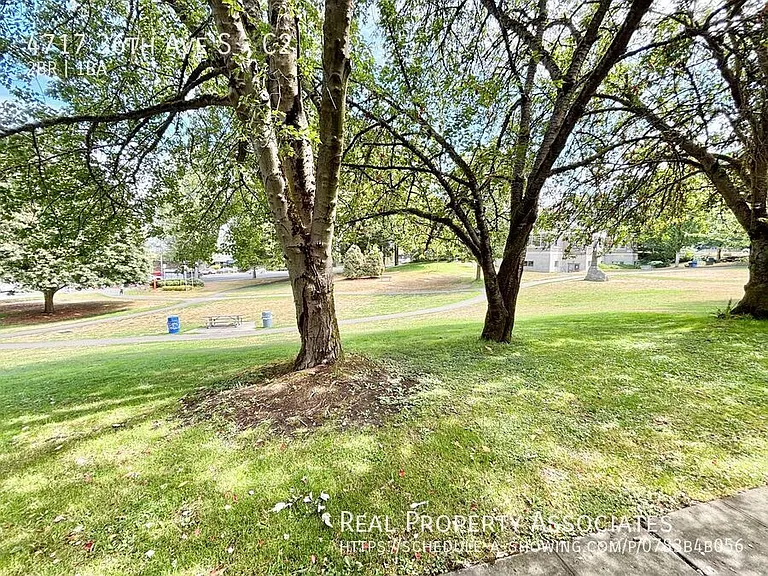 Columbia Park — Photo 4