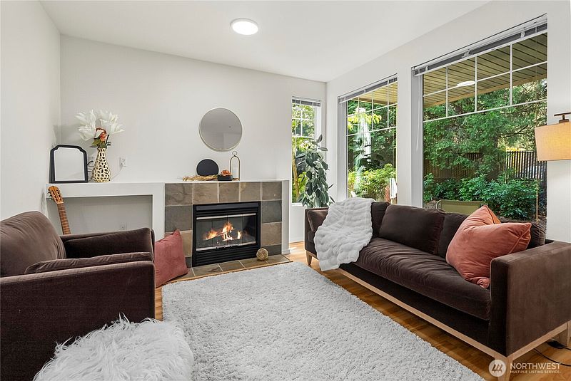 5th image of 15325 SE 155th Place #G1