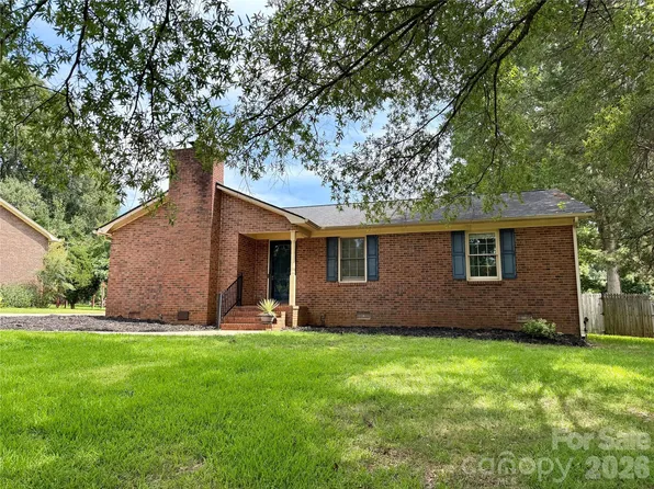 1831 Townes Ct, Rock Hill, SC 29730