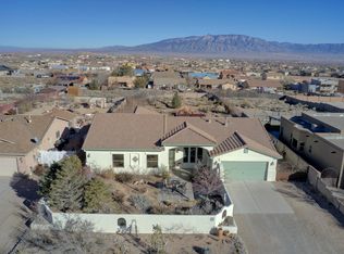 416 7th St NE, Rio Rancho, NM 87124