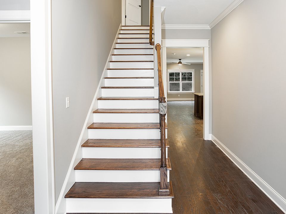7577 Tailgate Loop, Ooltewah, TN 37363 | Zillow