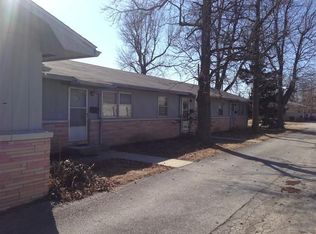 842 S Crutcher Ave, Springfield, MO 65802