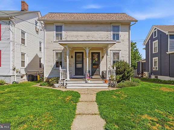 2nd image of 32 Columbia Ave #34