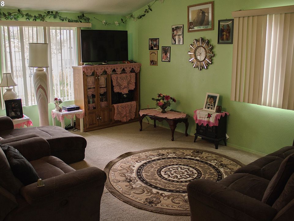 2nd image of 947 Mahan Loop