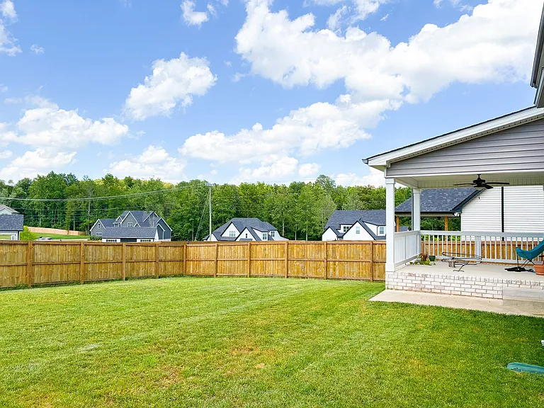 1597 Malone Way — Photo 14