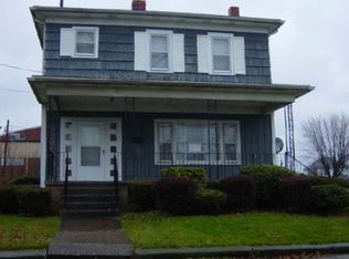 231 2nd St NE, Carrollton, OH