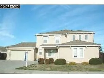 5019 Fernbank Way photo 1