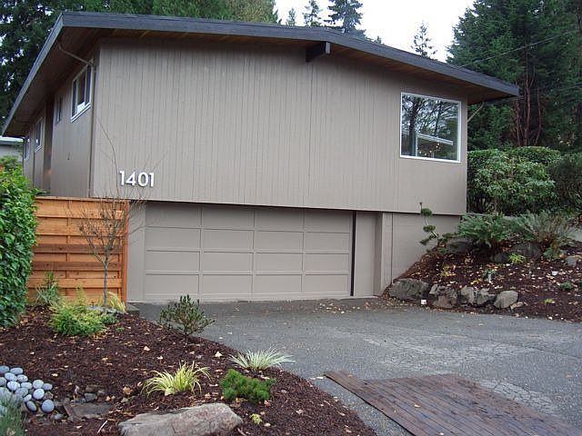 1st image of 1401 NE Brockman Pl