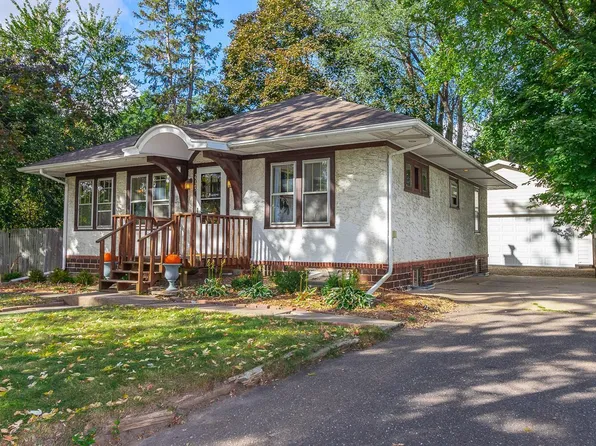 2725 8th Ave E, North Saint Paul, MN 55109