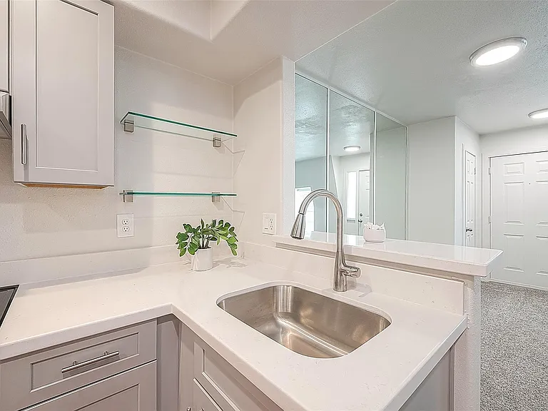 2601 Marilee Ln #3 — Photo 4