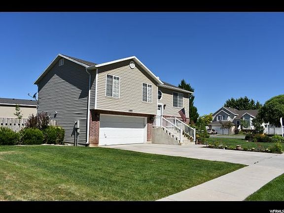 2nd image of 1093 N 275 E