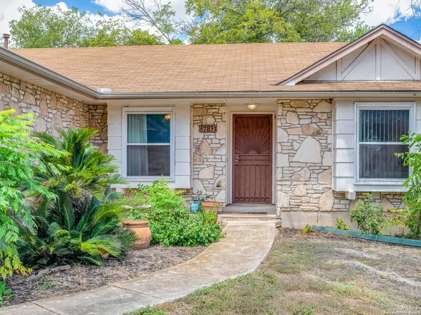 7831 DOVE FLIGHT ST, San Antonio, TX 78250