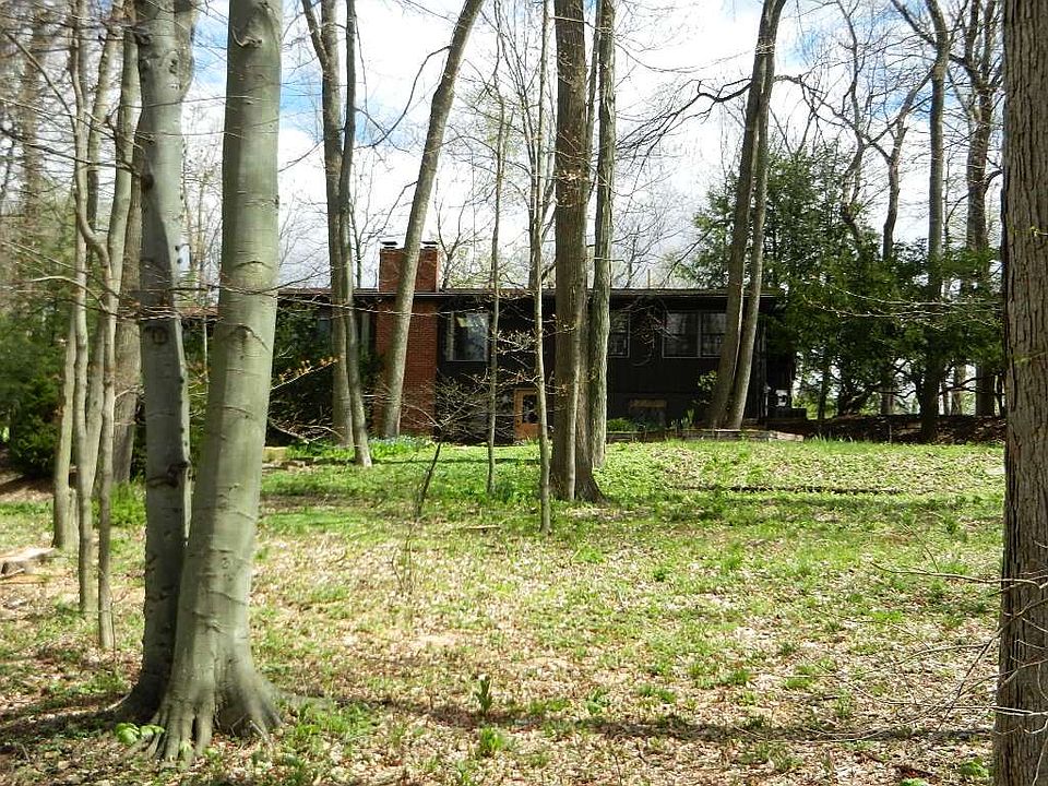 1st image of 436 Thornewood Dr