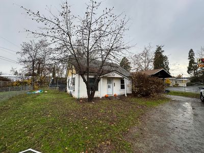 231 Conger Ln, Grants Pass, OR, 97527