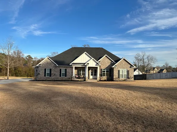 207 Yale Cir, Bonaire, GA 31005