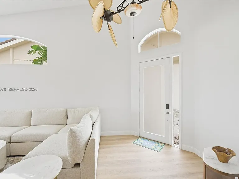 8141 Sandpiper Way — Photo 2