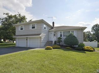 16-24 Raymond St #1X, Fair Lawn, NJ 07410