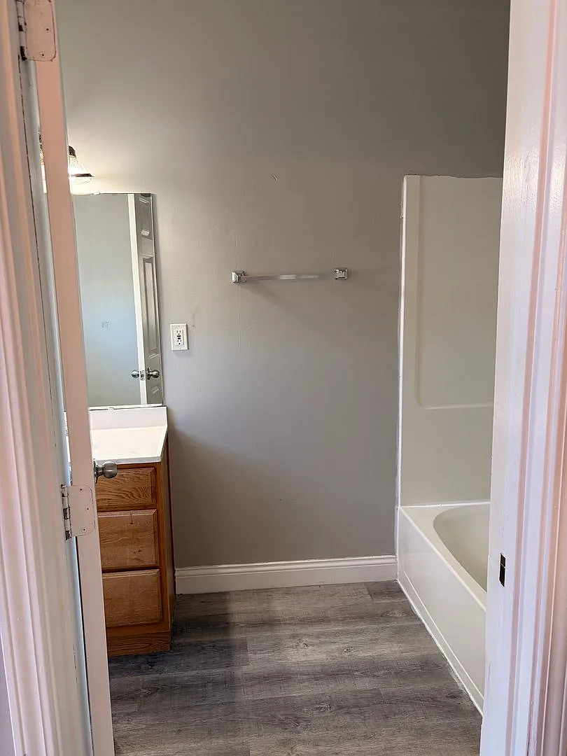 814 North 10th Street — Photo 3