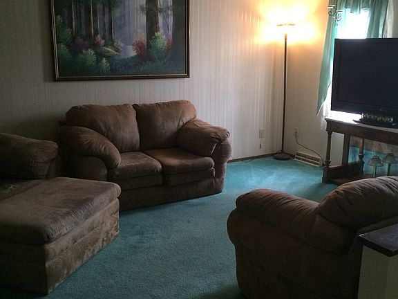 4th image of 718 W Fernwood Dr