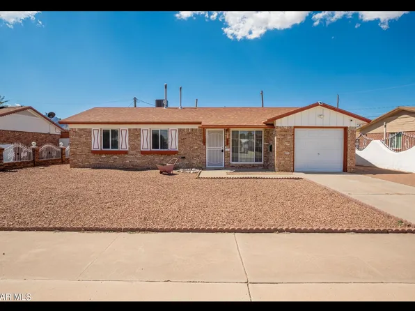 10237 Curlew Ln, El Paso, TX 79924