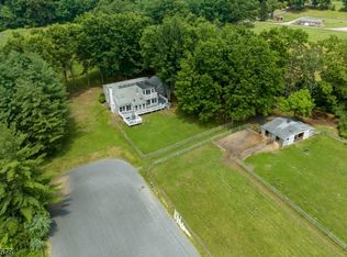 30 Hogback Rd, Franklin Twp., NJ 08867