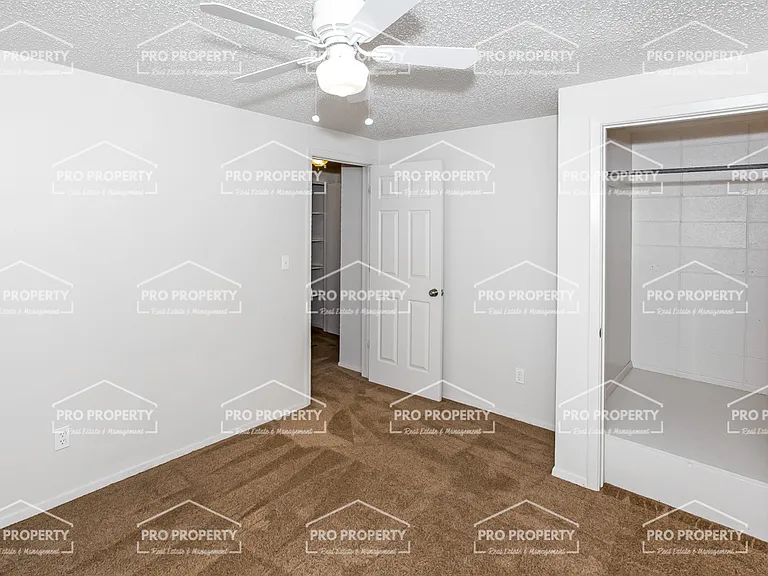 1607 Empire Ave #3 — Photo 18